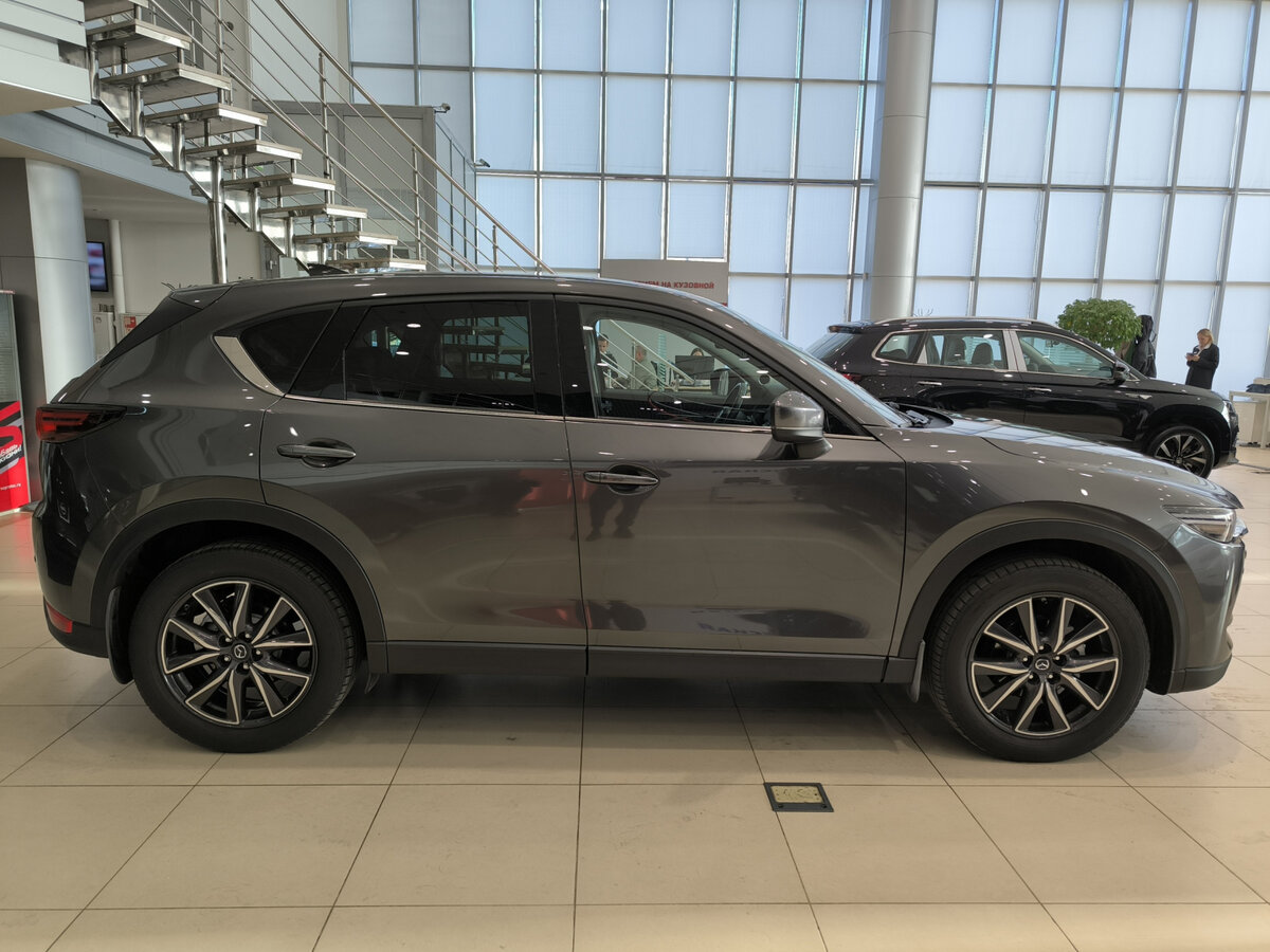 Mazda CX-5 2017 года с пробегом. Фото: #3