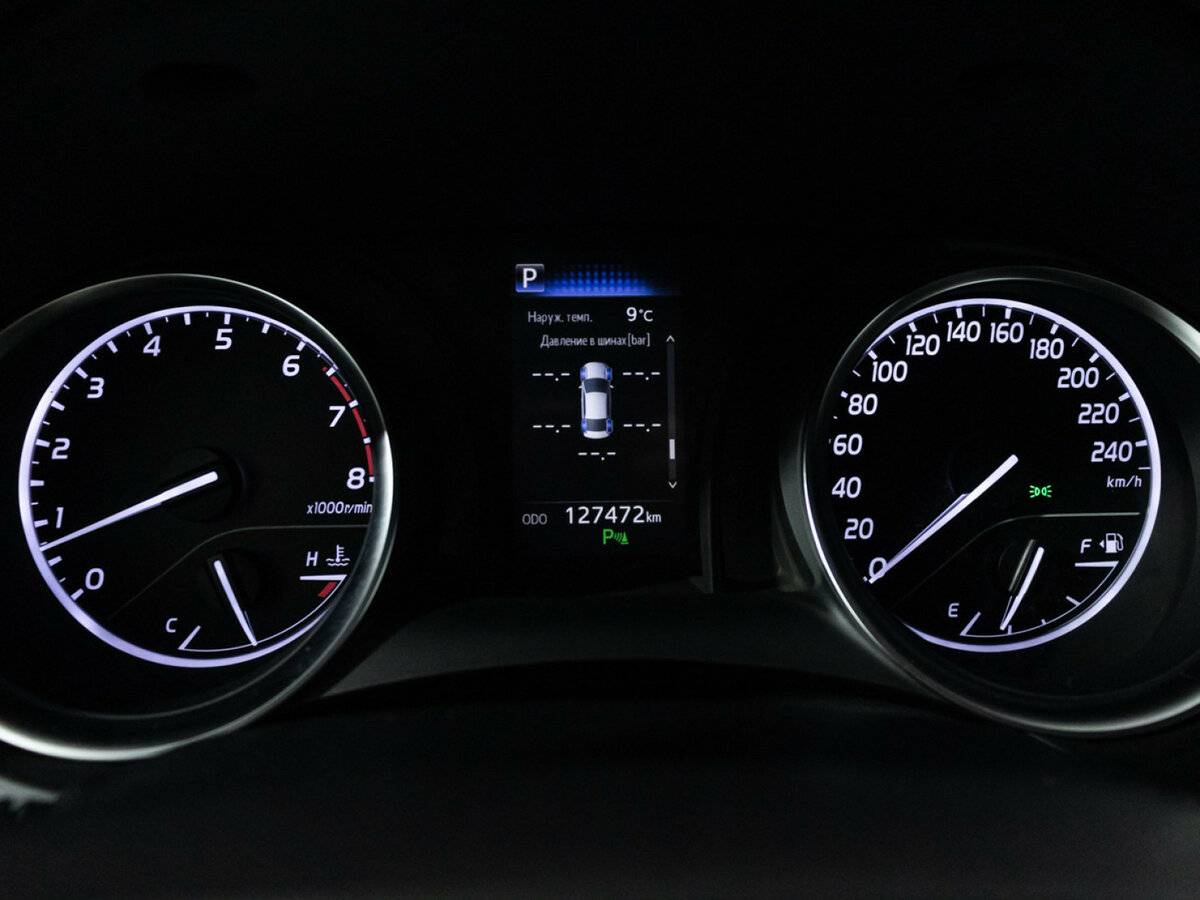 Toyota Camry 2019 года с пробегом. Фото: #11