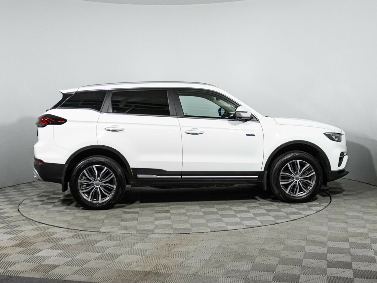 Geely Atlas Pro 2023 года с пробегом. Фото: #3