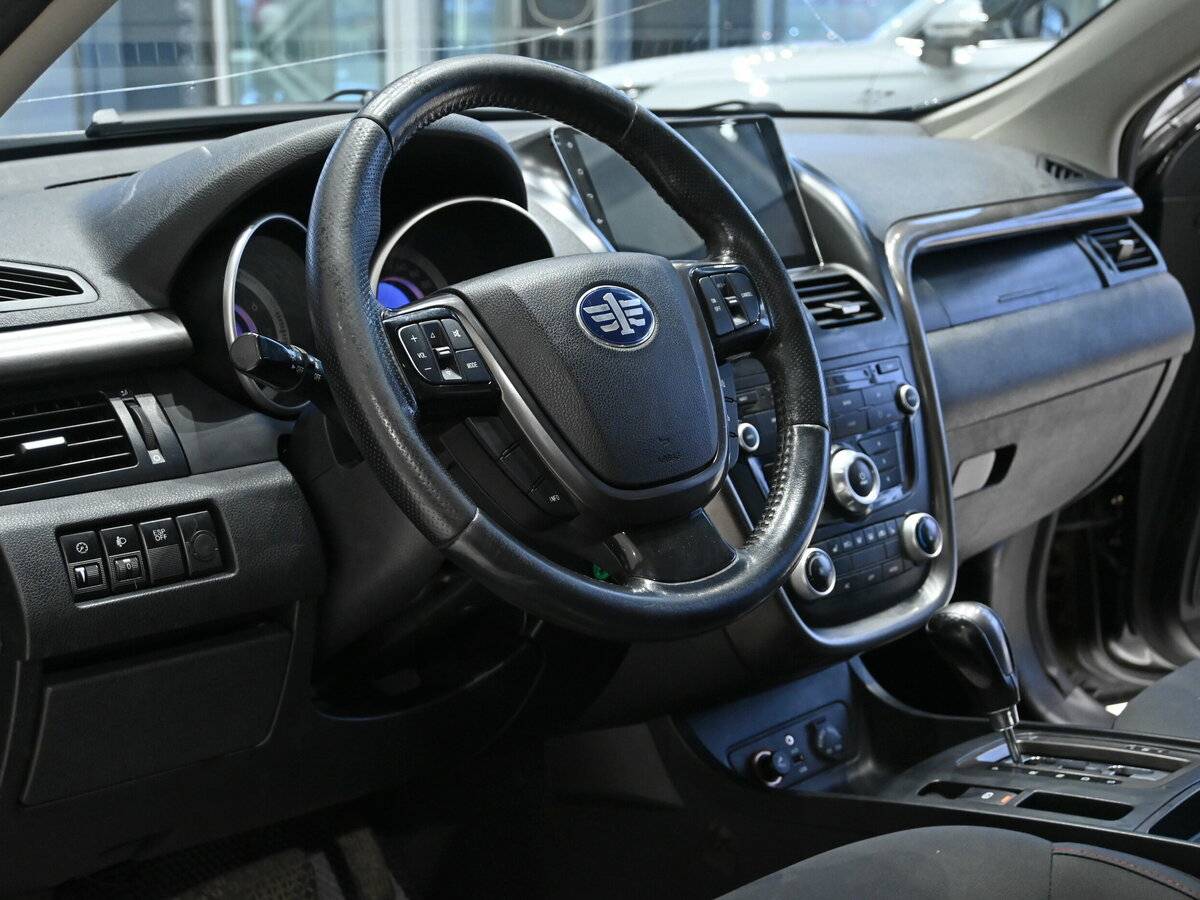 Б/У ФАВ Бестюрн Икс80 2017 года. Фото: #4