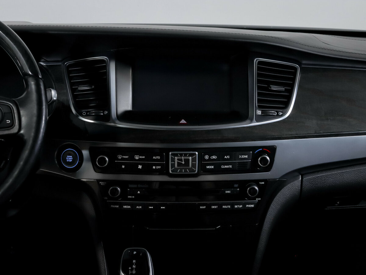 Hyundai Equus 2013 года с пробегом. Фото: #12