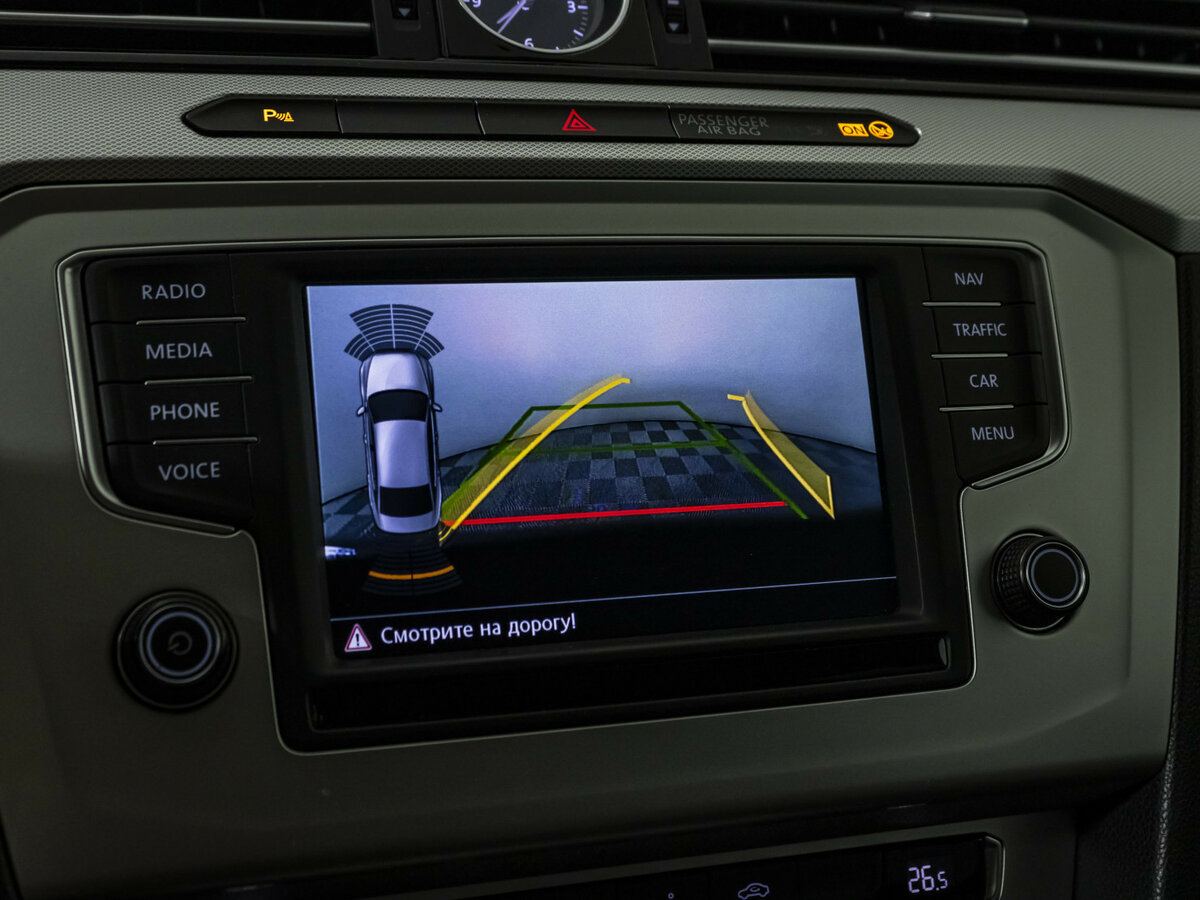 Б/У Фольксваген Пассат 2017 года. Фото: #12