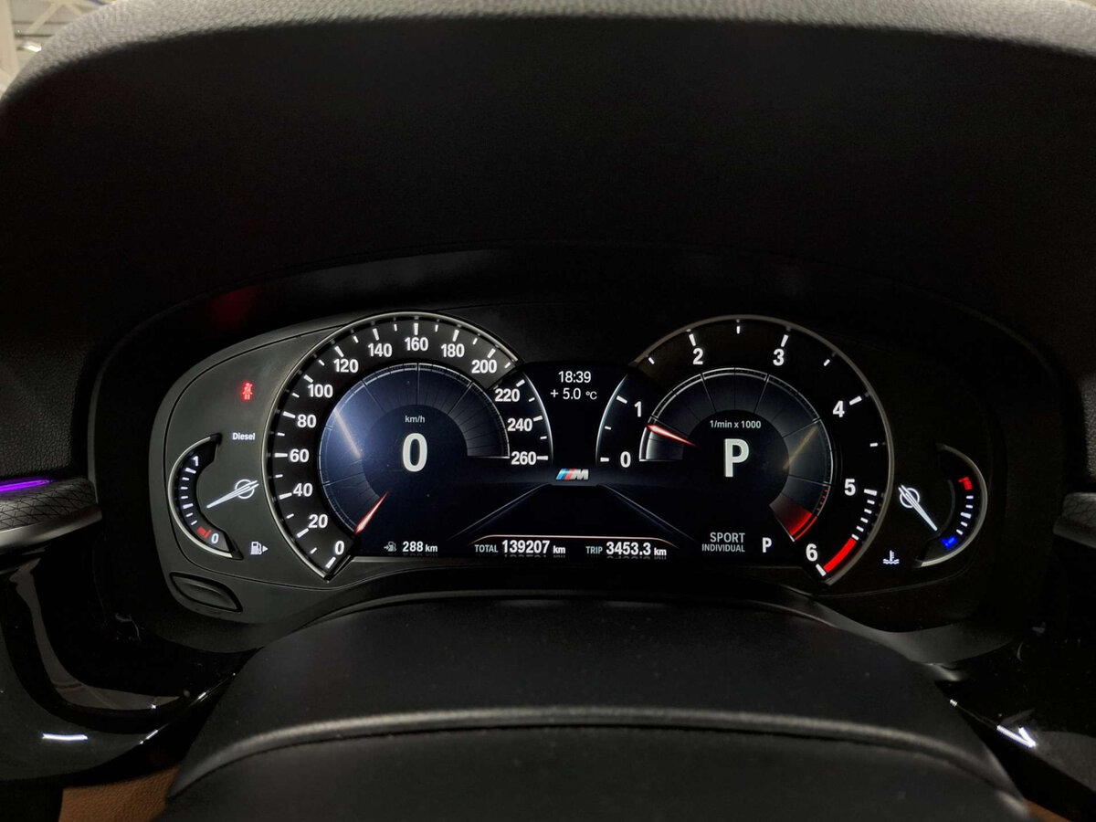 BMW 5 серии 2018 года с пробегом. Фото: #12