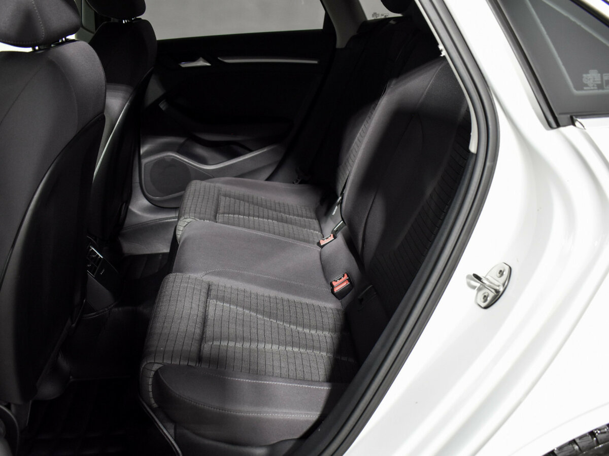 Audi A3 2016 года с пробегом. Фото: #8