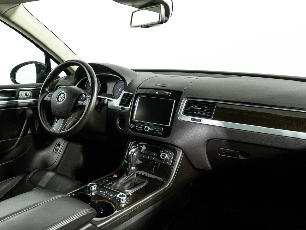 Volkswagen Touareg 2014 года с пробегом. Фото: #7