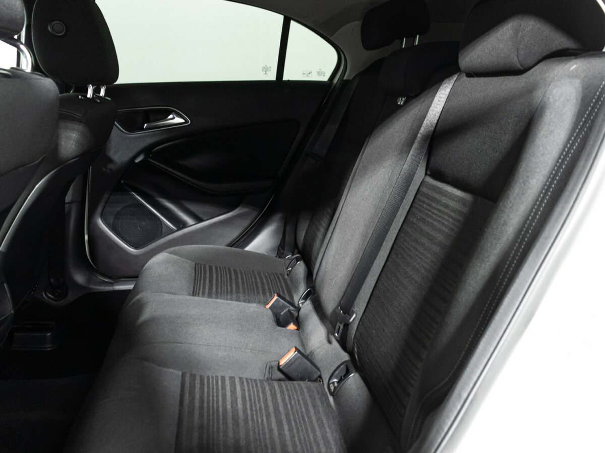 Mercedes-Benz A-Класс 2013 года с пробегом. Фото: #9