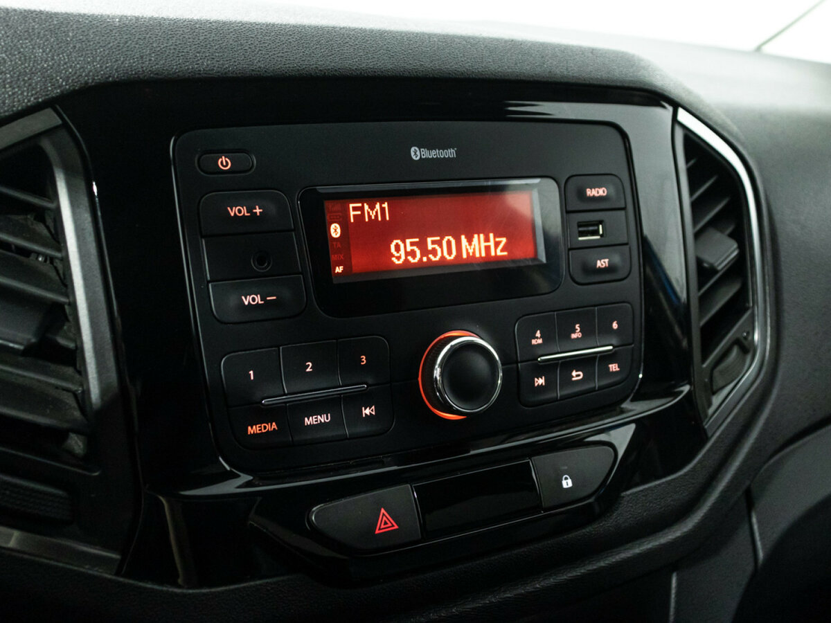 Б/У Лада (ВАЗ) ИКСРЭЙ 2021 года. Фото: #14