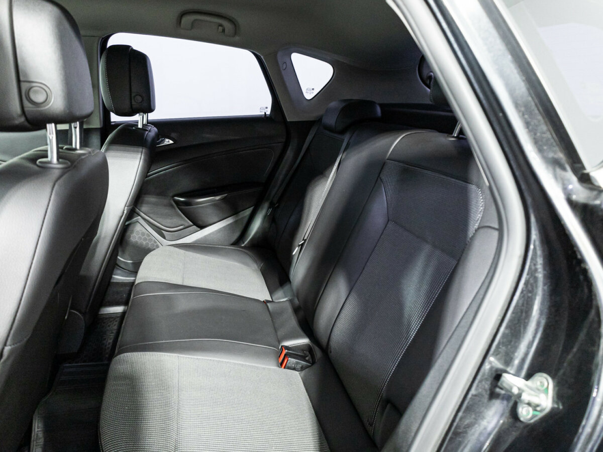 Б/У Опель Астра 2012 года. Фото: #9