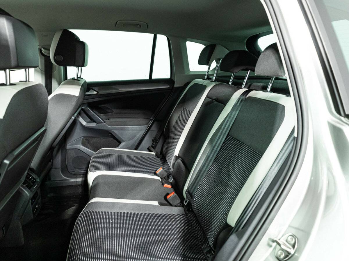 Volkswagen Tiguan 2019 года с пробегом. Фото: #9
