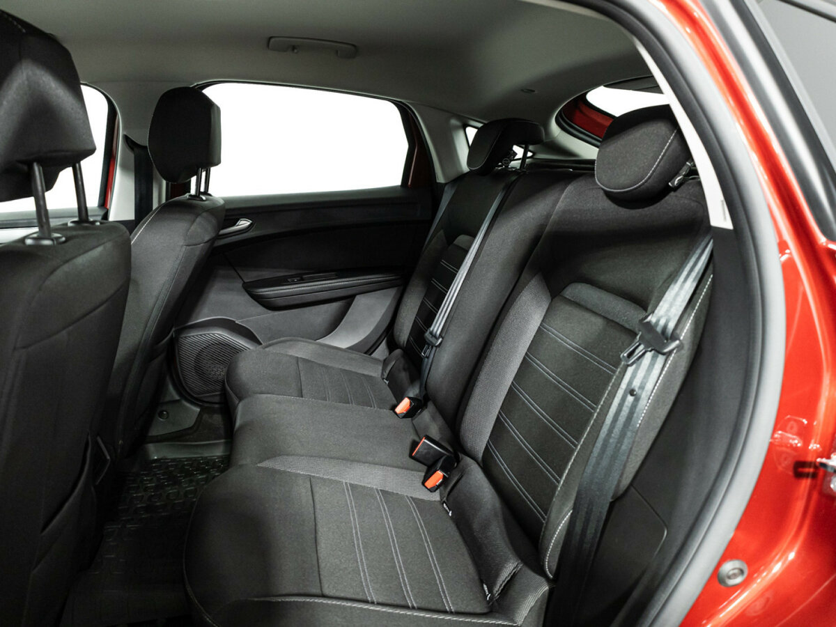 Renault Arkana 2021 года с пробегом. Фото: #7