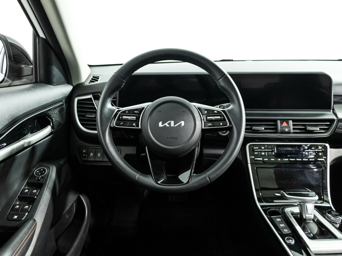 Kia Seltos 2024 года с пробегом. Фото: #20