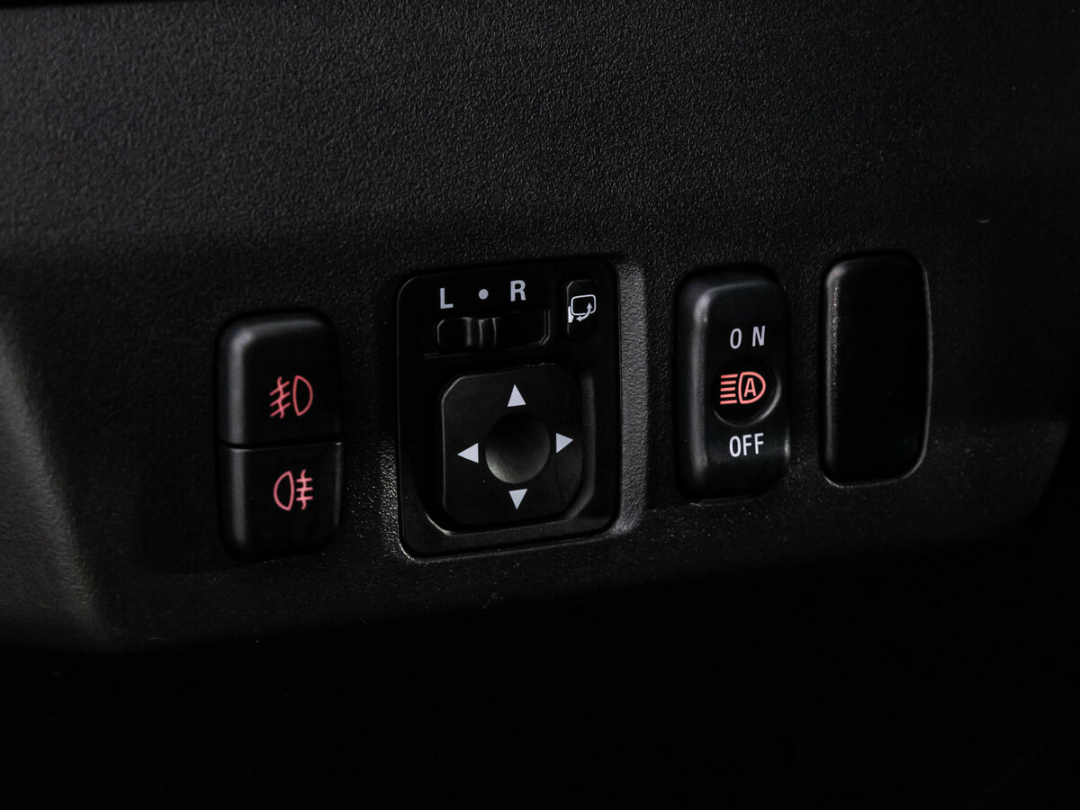 Mitsubishi Pajero 2017 года с пробегом. Фото: #20