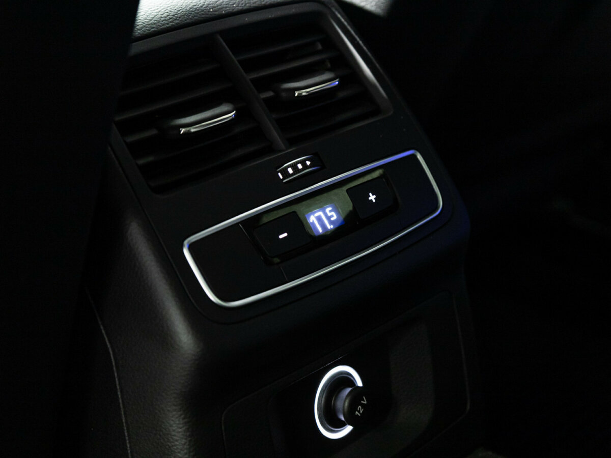 Audi A4 2018 года с пробегом. Фото: #19