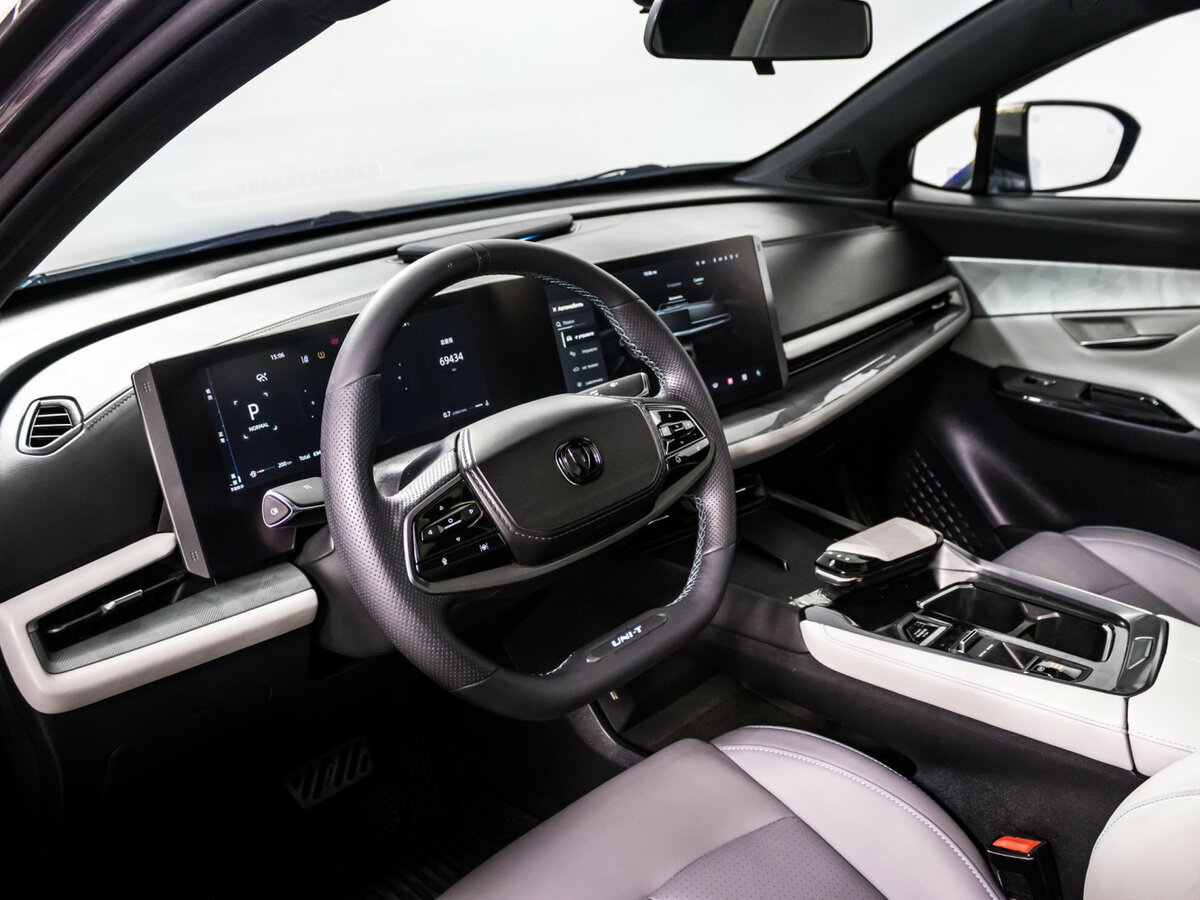 Changan UNI-T 2023 года с пробегом. Фото: #18