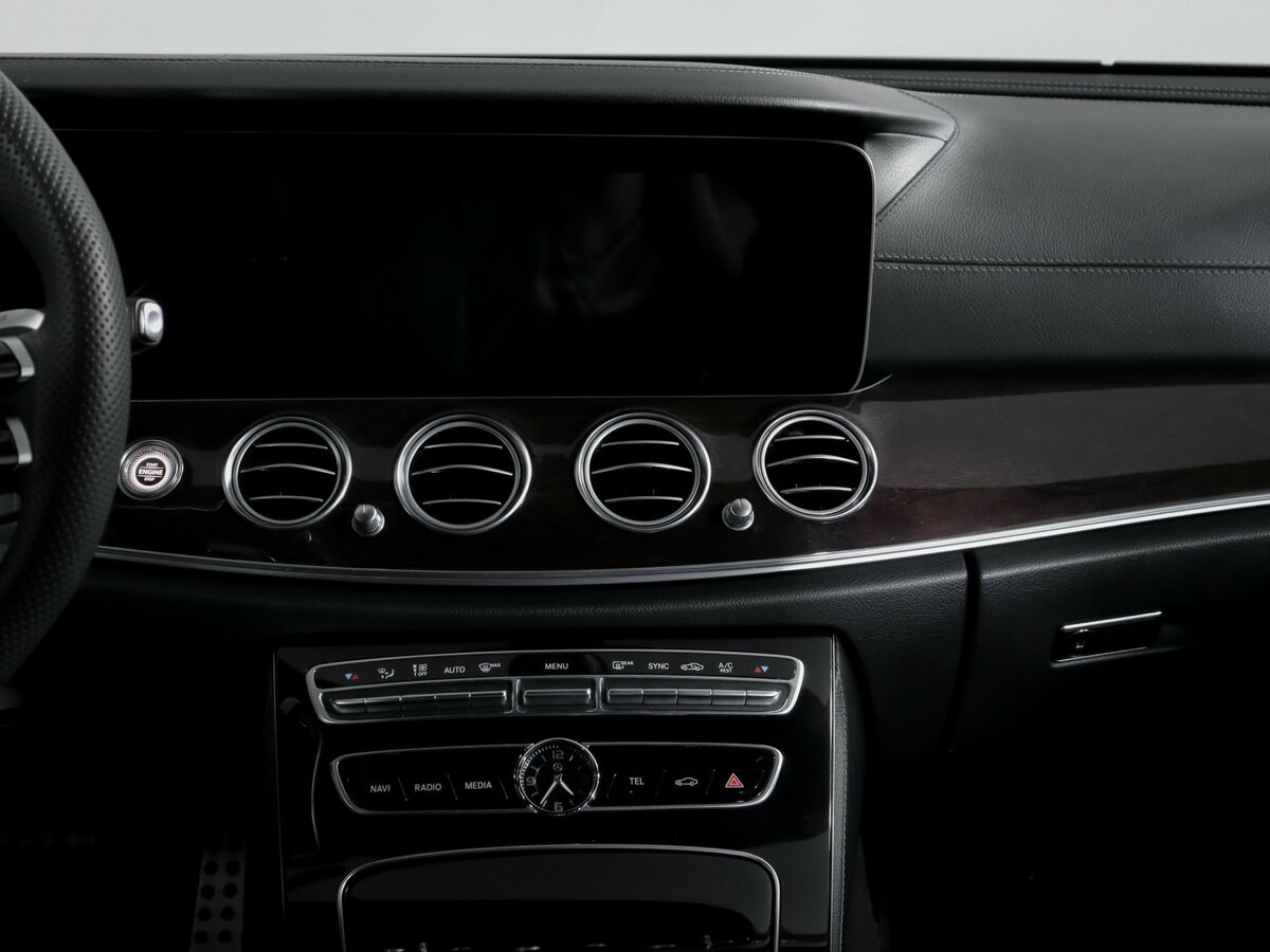 Mercedes-Benz E-Класс 2017 года с пробегом. Фото: #12