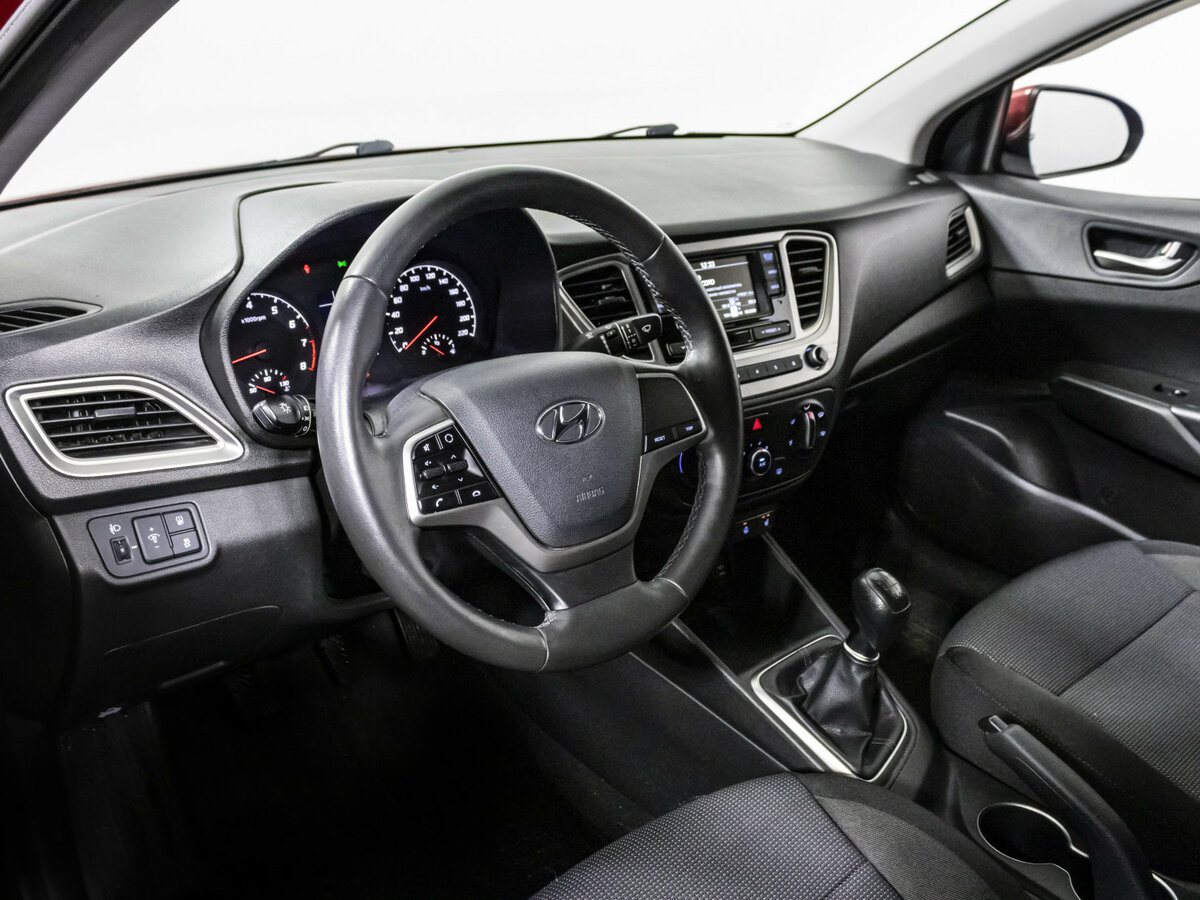 Hyundai Solaris 2021 года с пробегом. Фото: #10