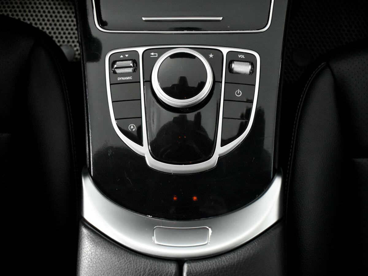 Mercedes-Benz C-Класс 2018 года с пробегом. Фото: #9