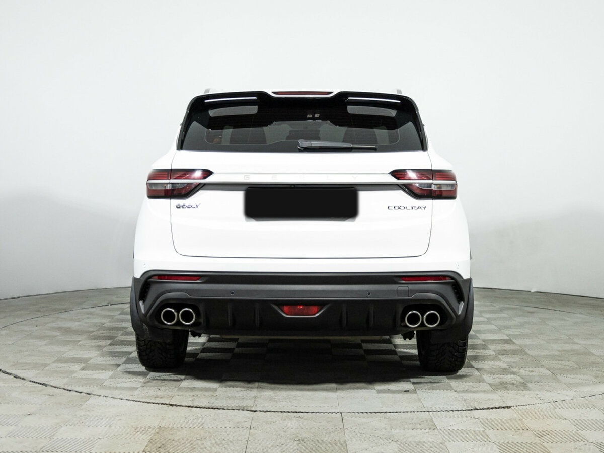 Geely Coolray 2023 года с пробегом. Фото: #5