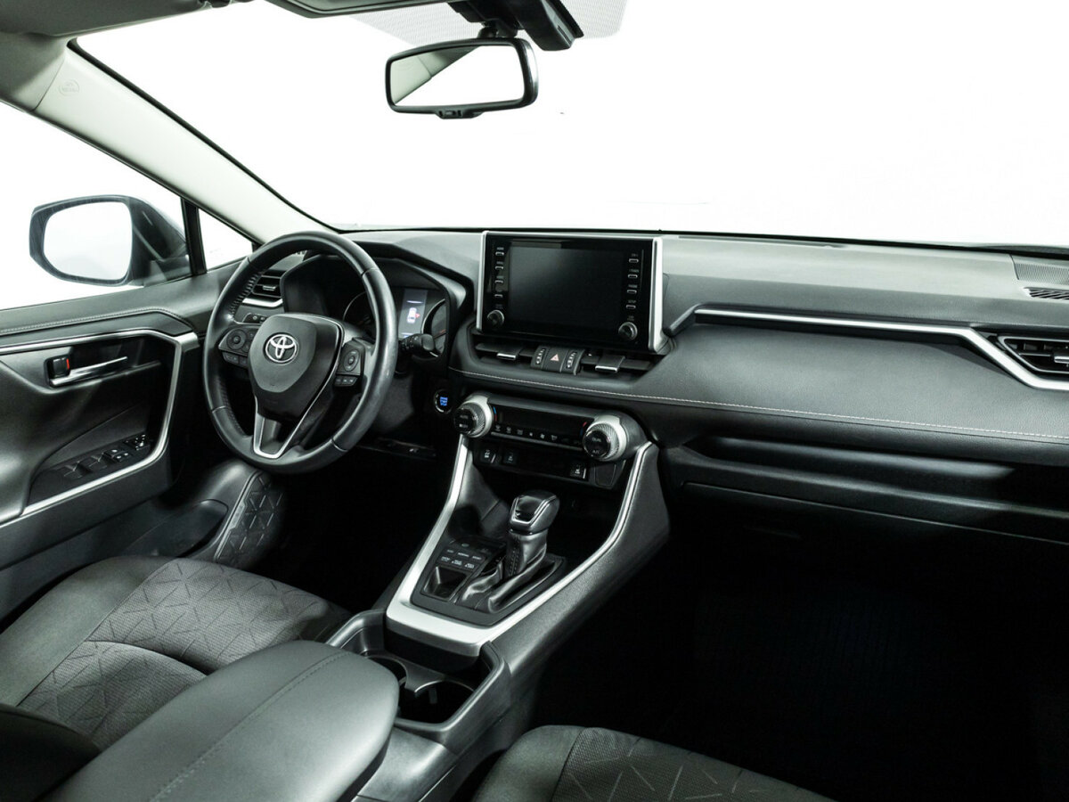 Toyota RAV4 2021 года с пробегом. Фото: #8