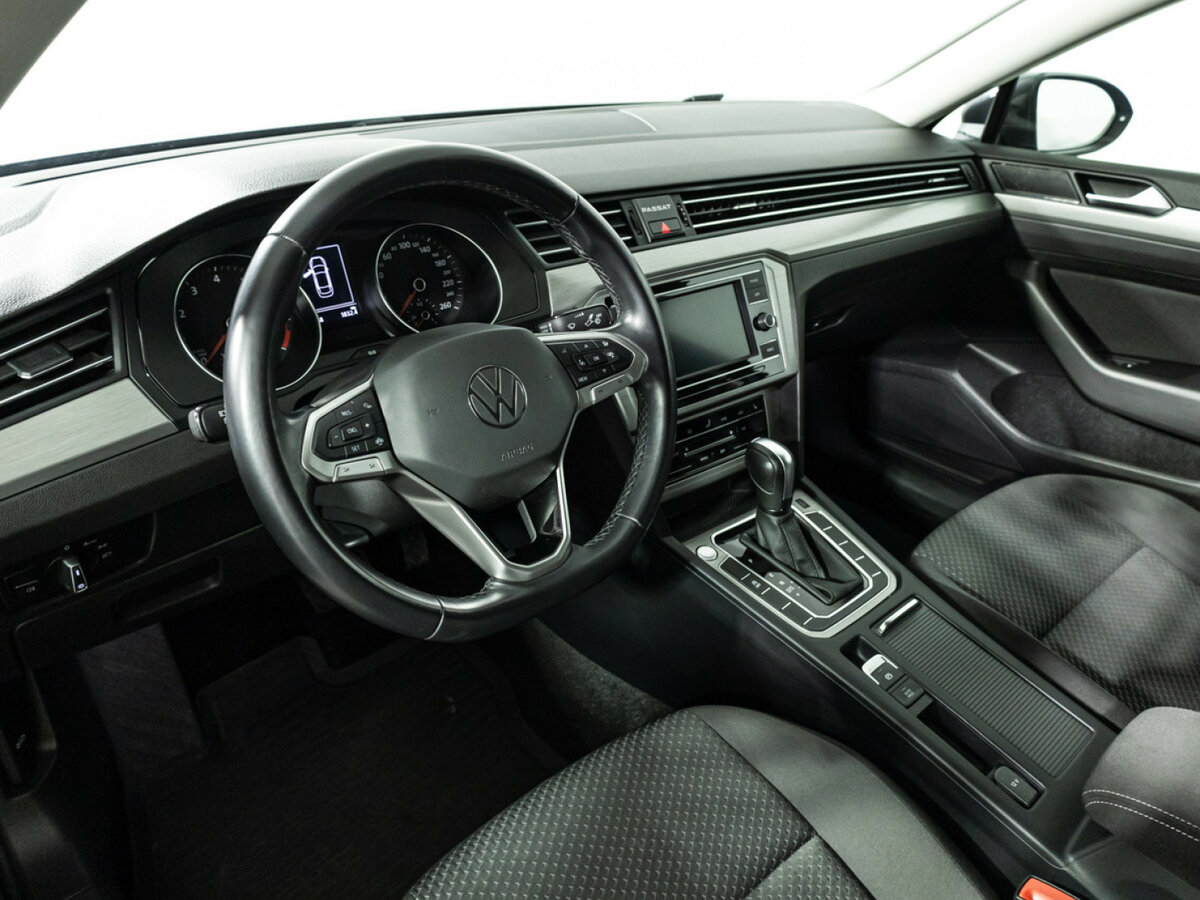 Volkswagen Passat 2021 года с пробегом. Фото: #10