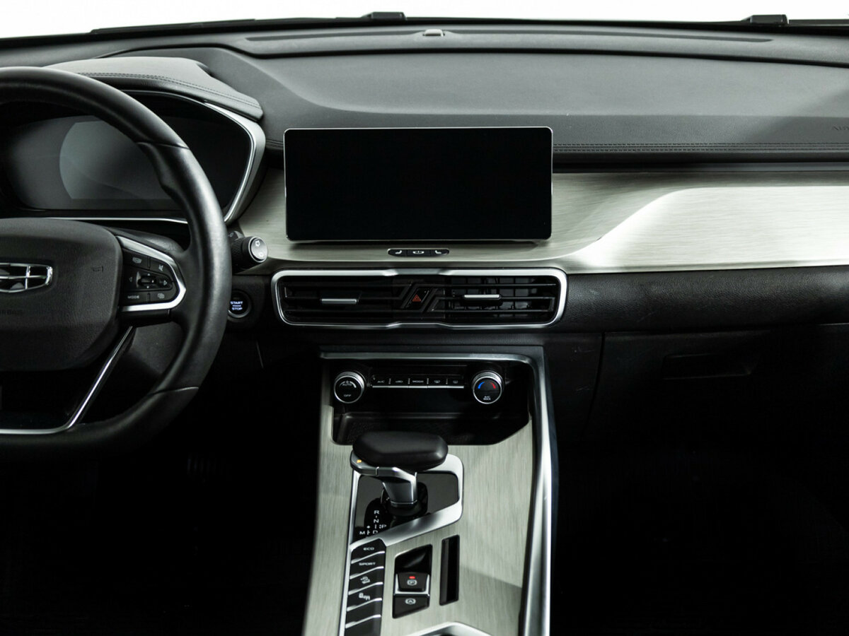 Geely Coolray 2023 года с пробегом. Фото: #11