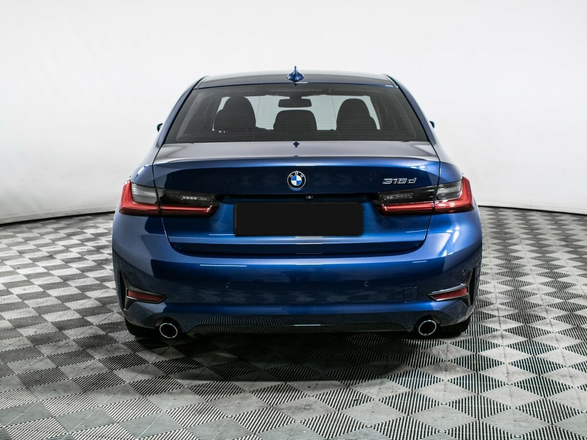 BMW 3 серии 2021 года с пробегом. Фото: #4