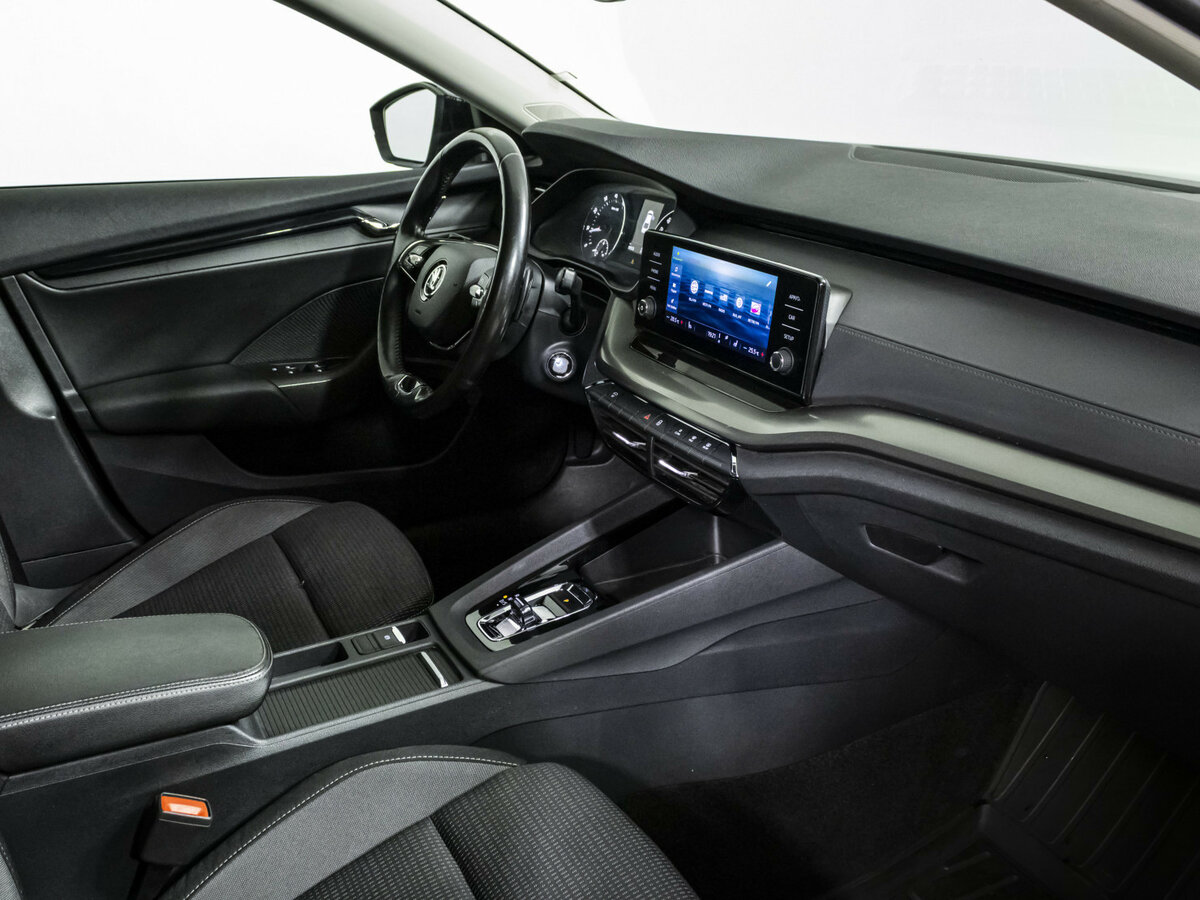 Skoda Octavia 2020 года с пробегом. Фото: #6