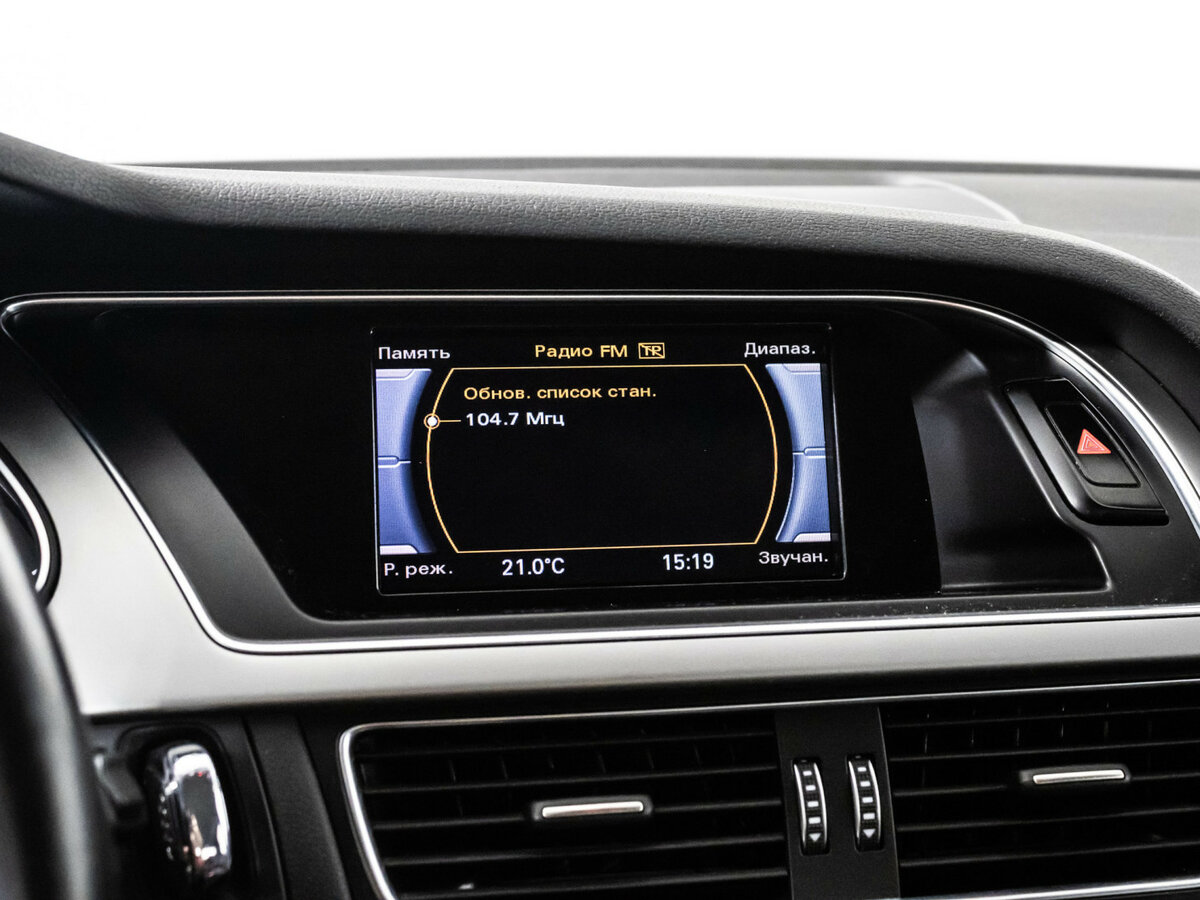 Audi A4 2014 года с пробегом. Фото: #13