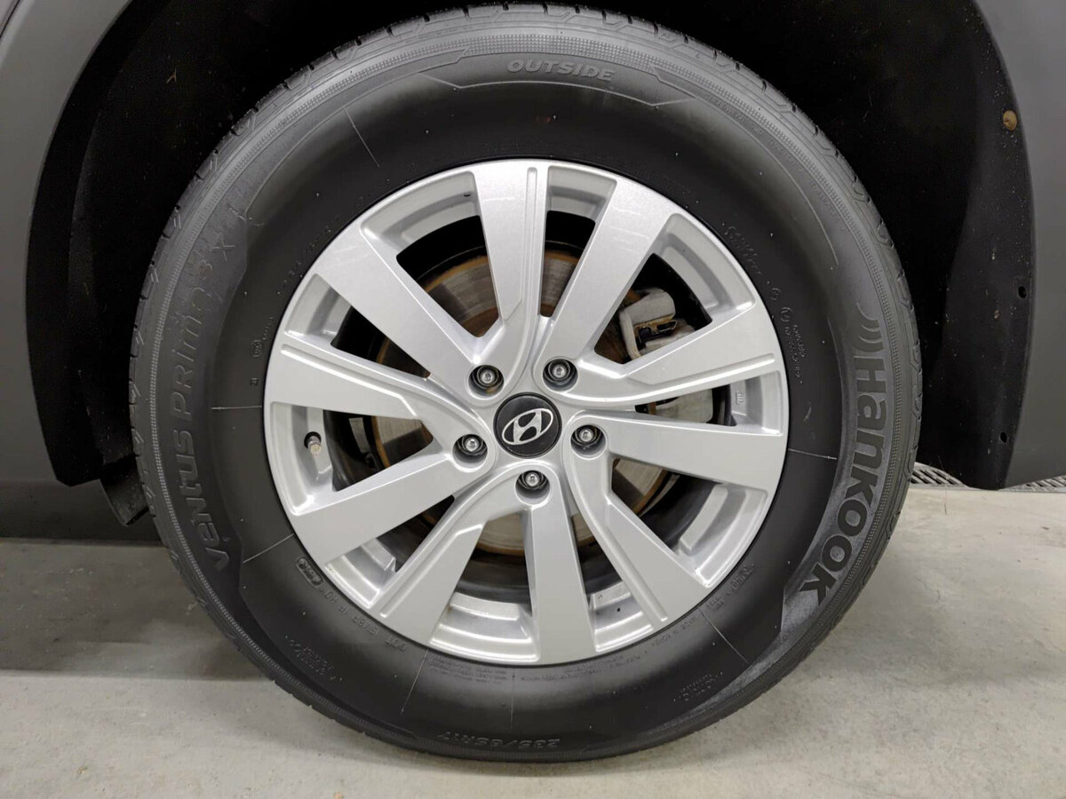 Hyundai Santa Fe 2019 года с пробегом. Фото: #17