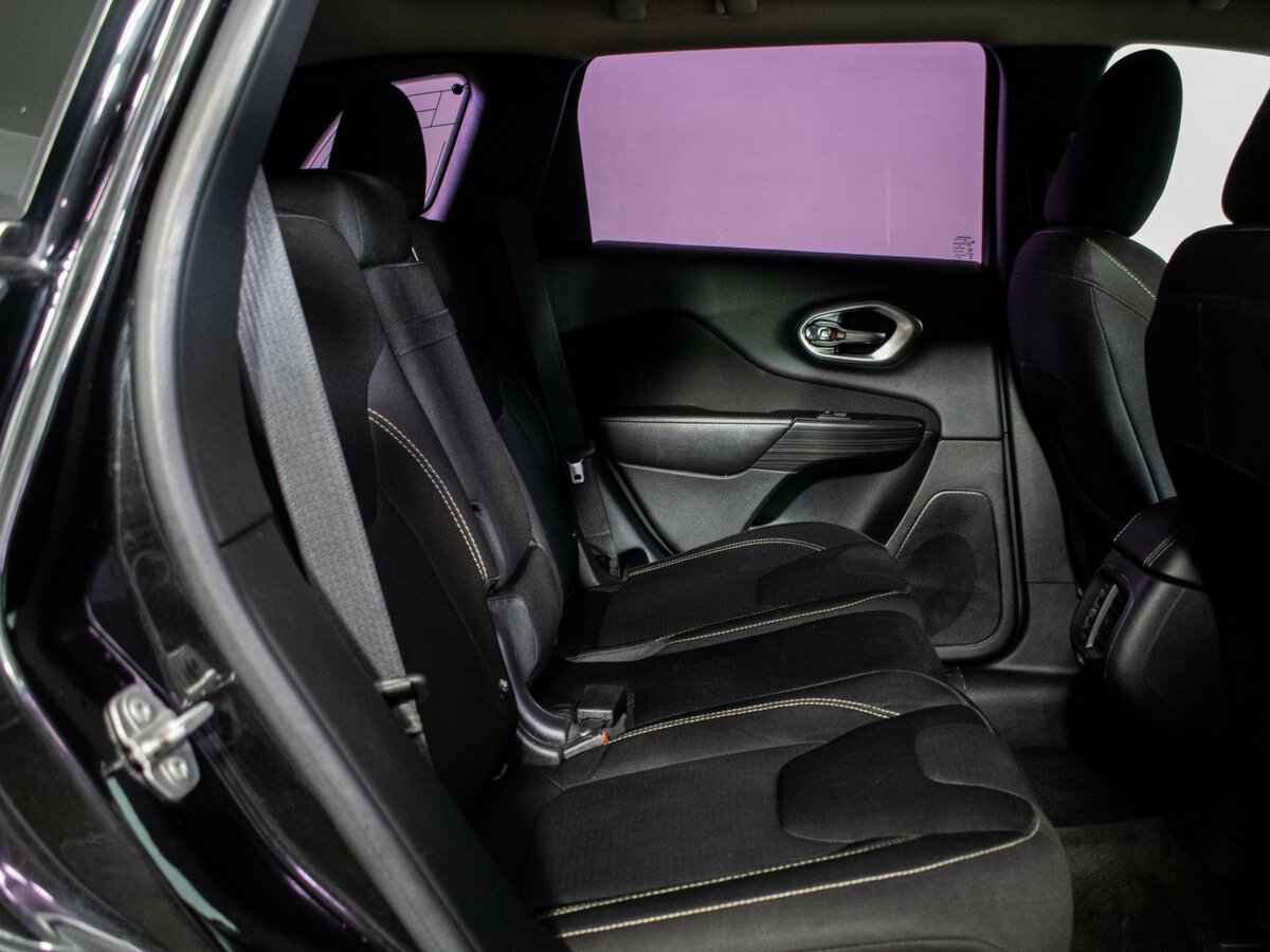 Jeep Cherokee 2014 года с пробегом. Фото: #8