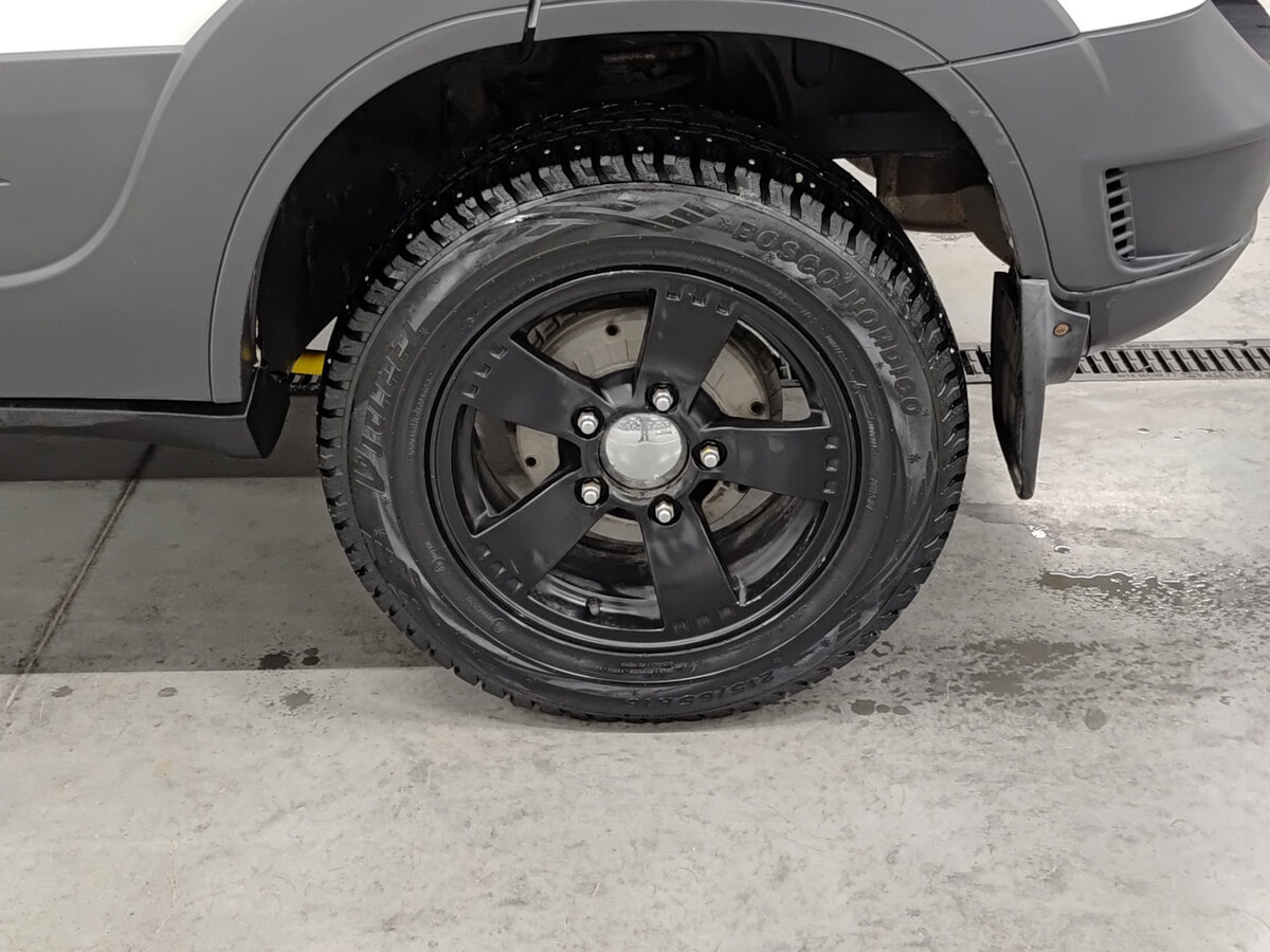 Chevrolet Niva 2017 года с пробегом. Фото: #17