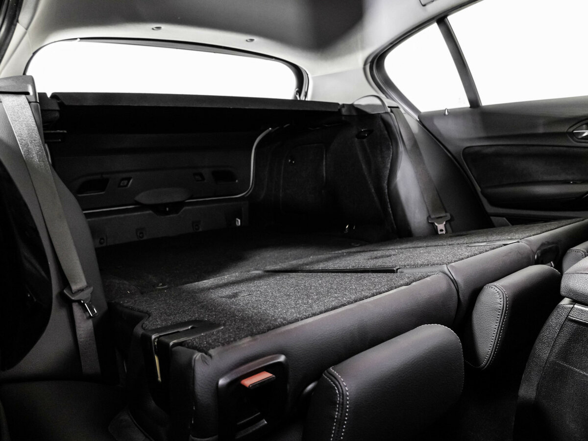 BMW 1 серии 2017 года с пробегом. Фото: #22