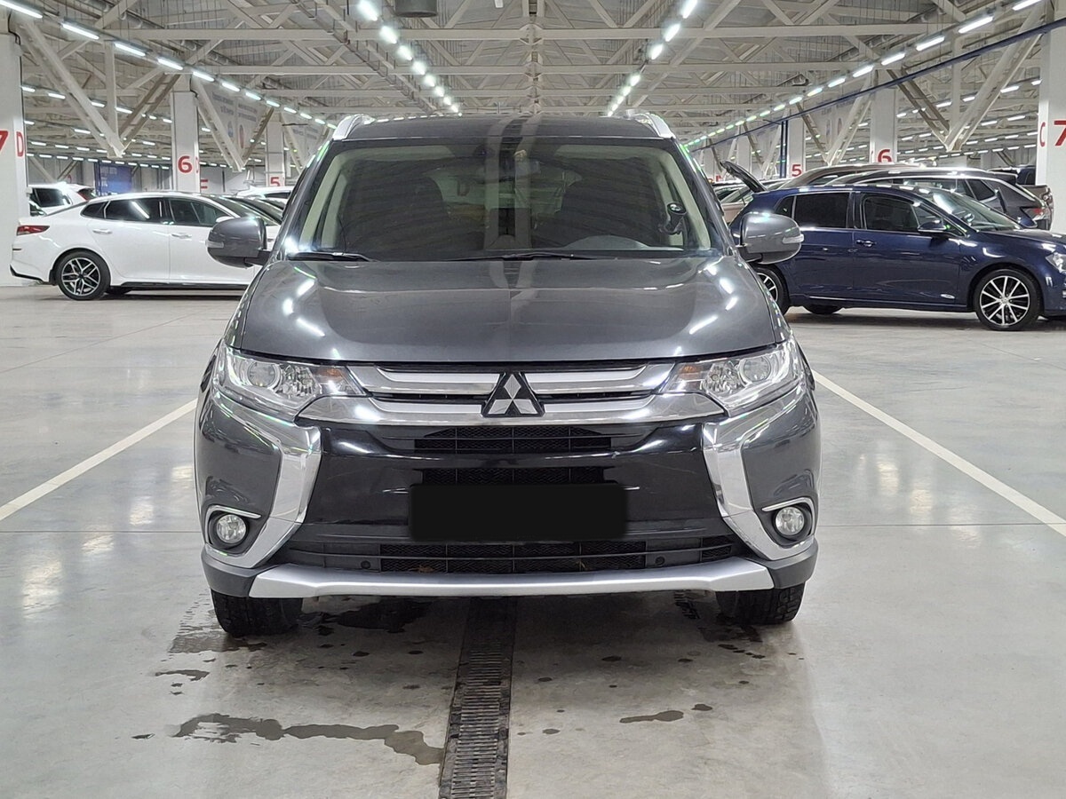 Mitsubishi Outlander 2015 года с пробегом. Фото: #1