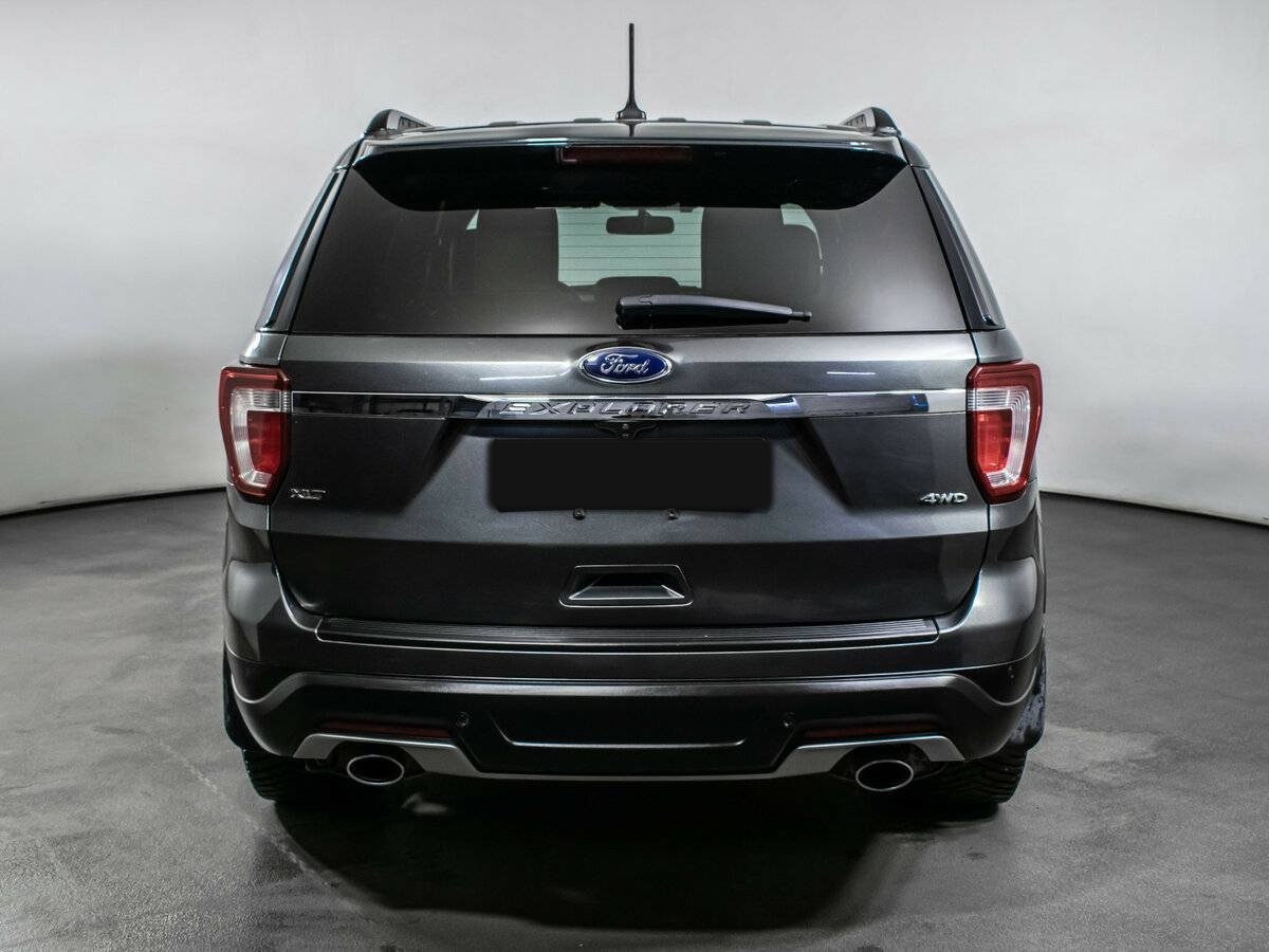Ford Explorer 2018 года с пробегом. Фото: #5
