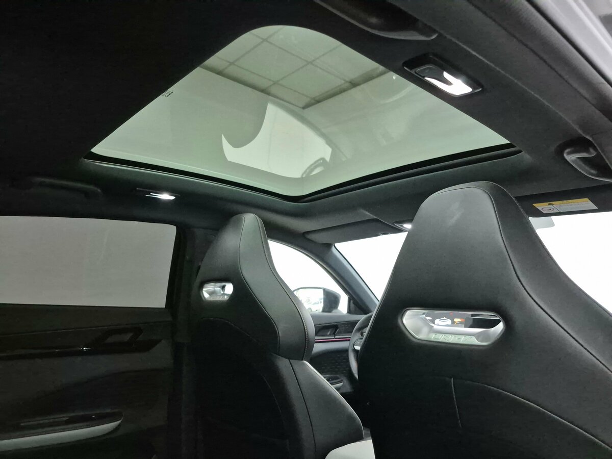 Changan UNI-V 2024 года с пробегом. Фото: #16