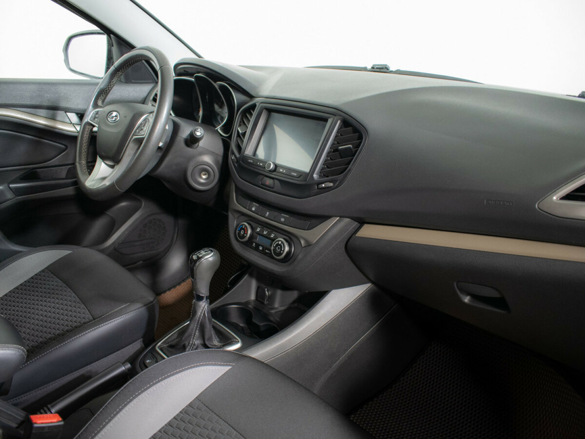 Lada (ВАЗ) Vesta 2022 года с пробегом. Фото: #8