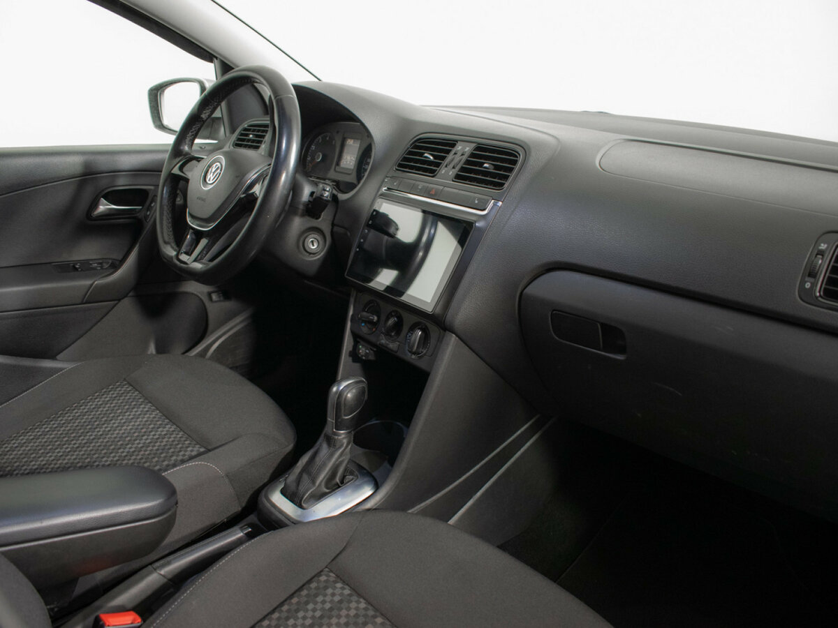 Volkswagen Polo 2016 года с пробегом. Фото: #8