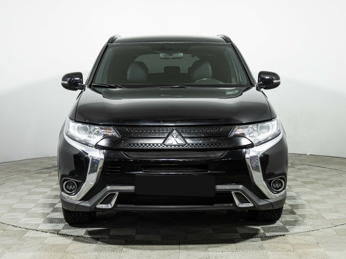Mitsubishi Outlander 2020 года с пробегом. Фото: #1