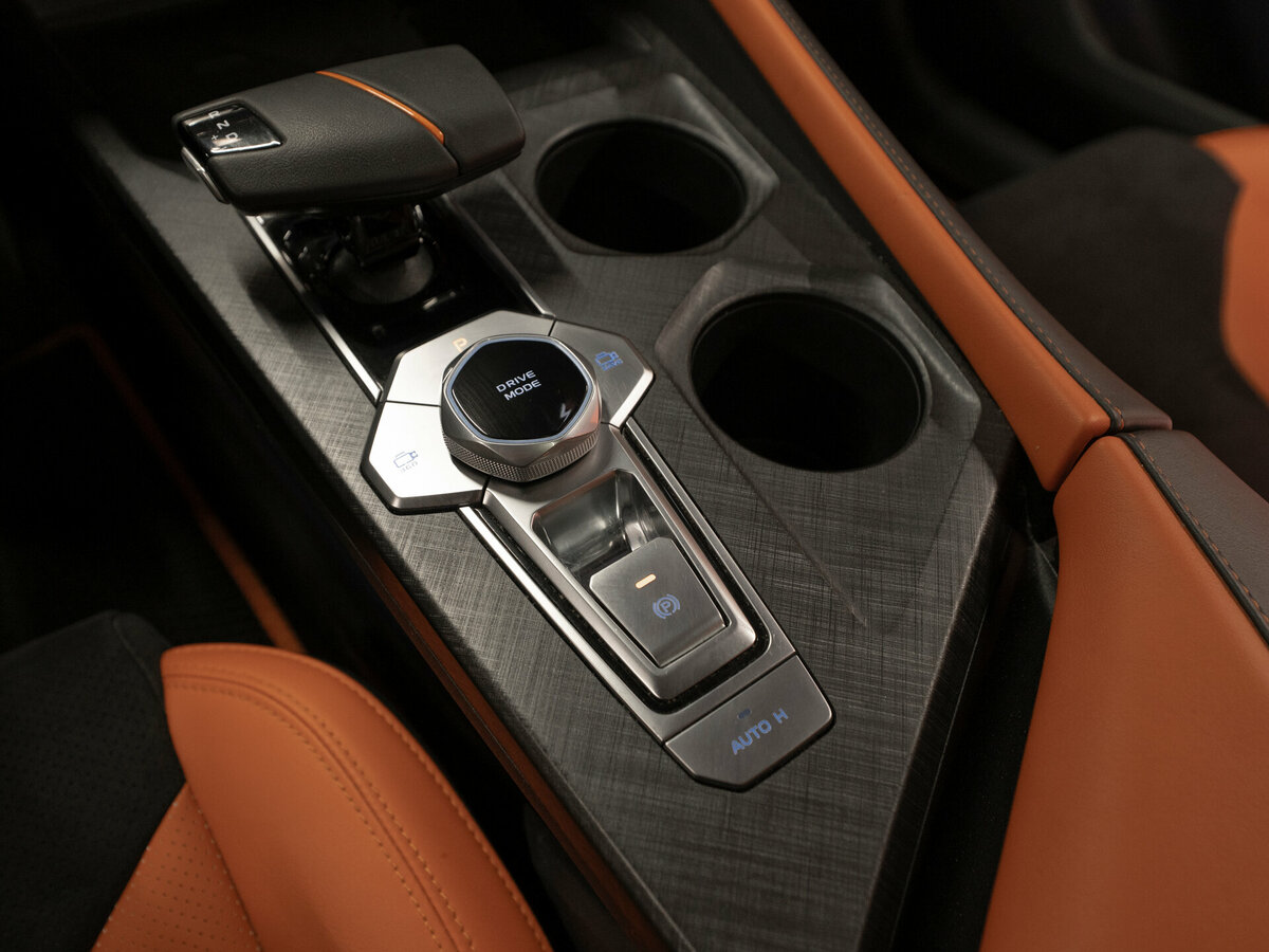 Changan UNI-V 2023 года с пробегом. Фото: #17