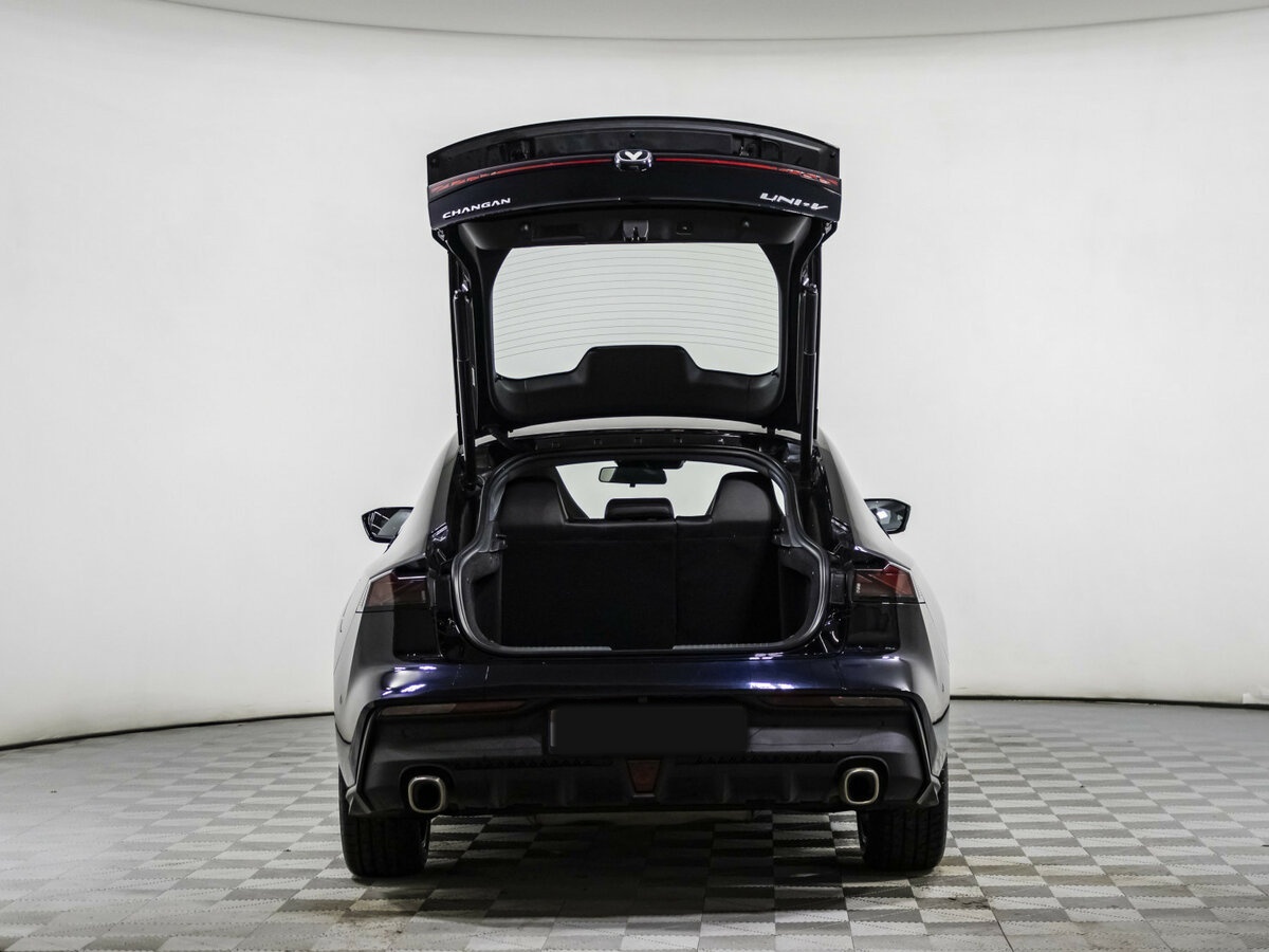 Changan UNI-V 2024 года с пробегом. Фото: #15