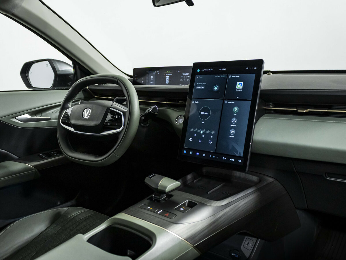 Changan Lamore 2023 года с пробегом. Фото: #6