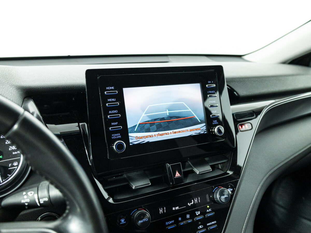 Toyota Camry 2021 года с пробегом. Фото: #13