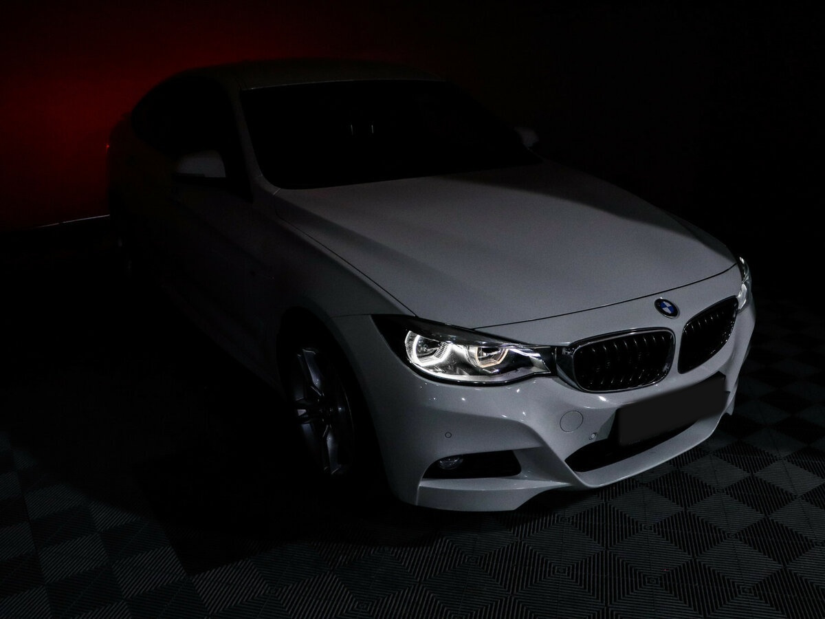 BMW 3 серии 2018 года с пробегом. Фото: #14