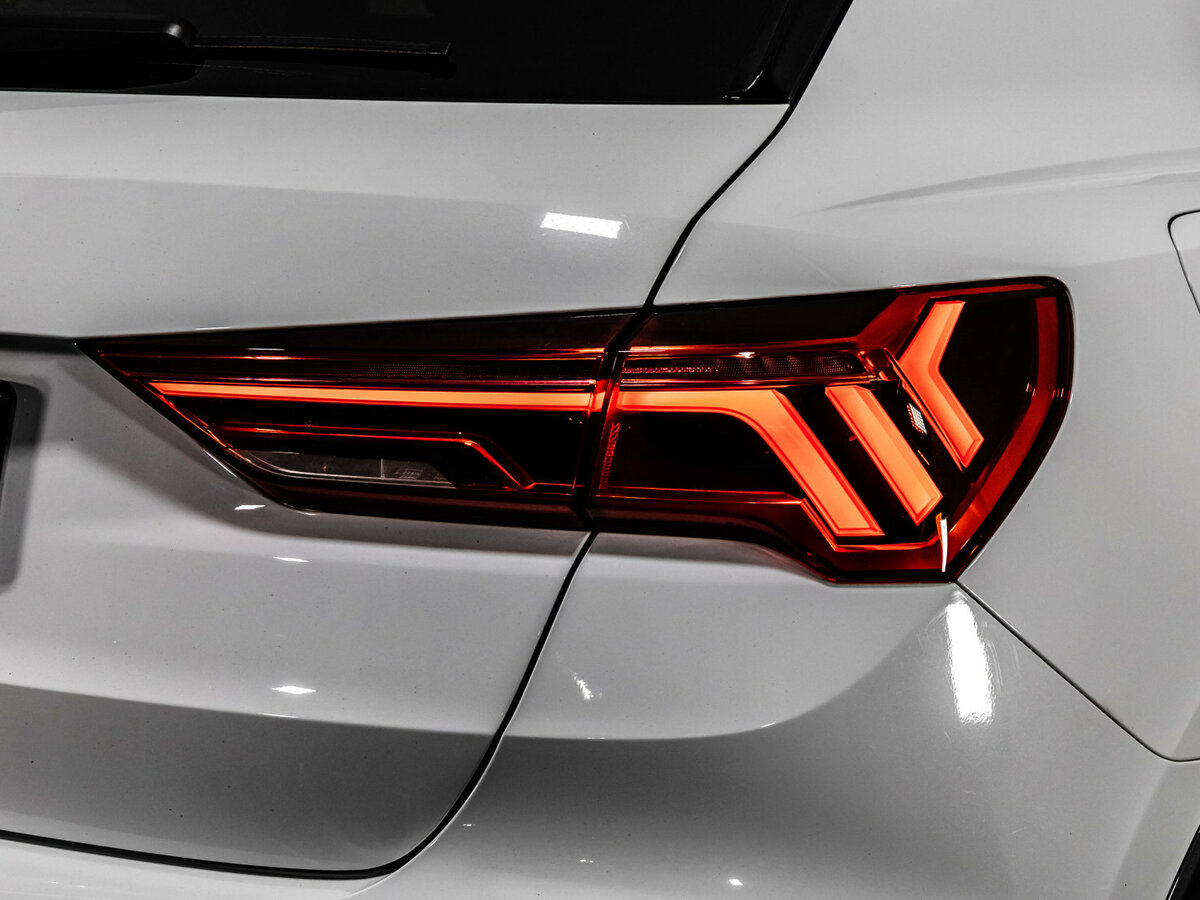 Audi Q3 2019 года с пробегом. Фото: #5