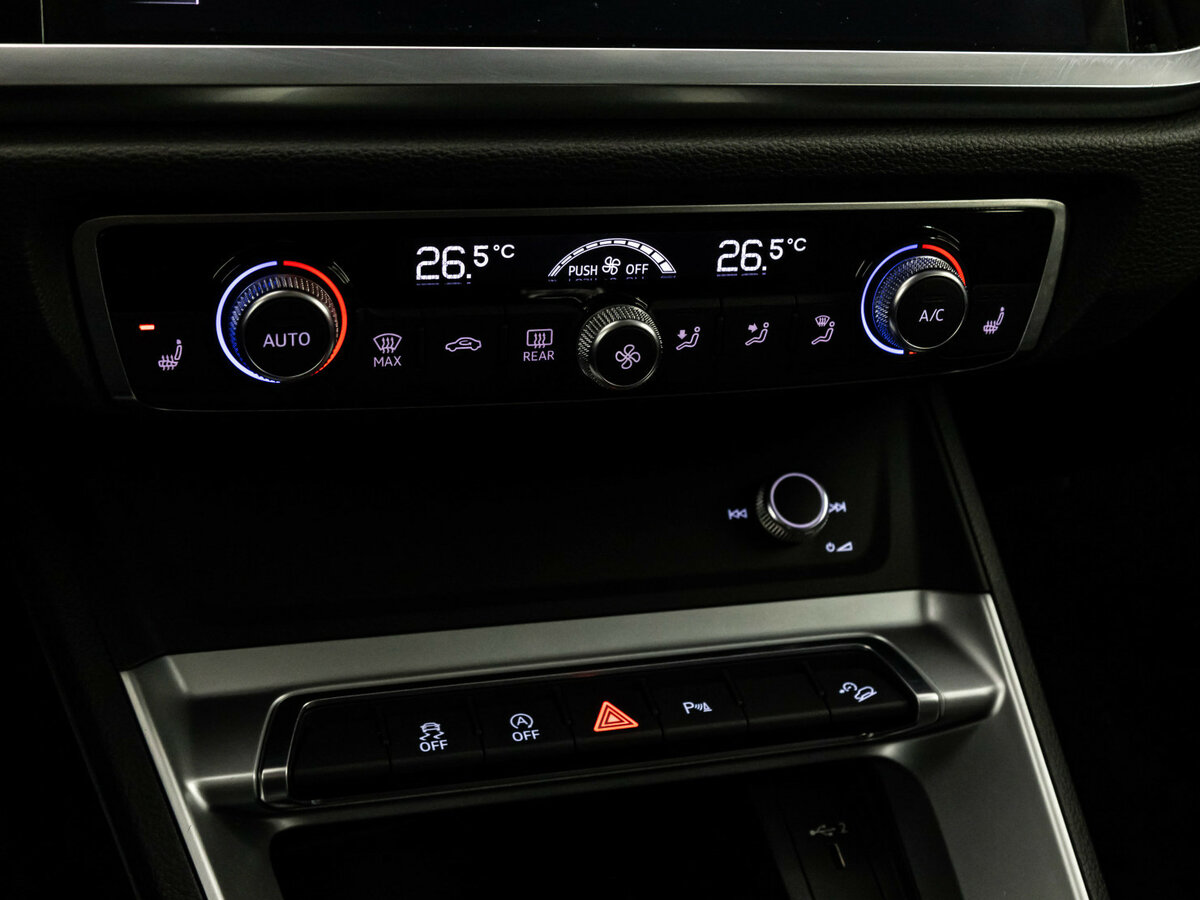 Audi Q3 2019 года с пробегом. Фото: #12