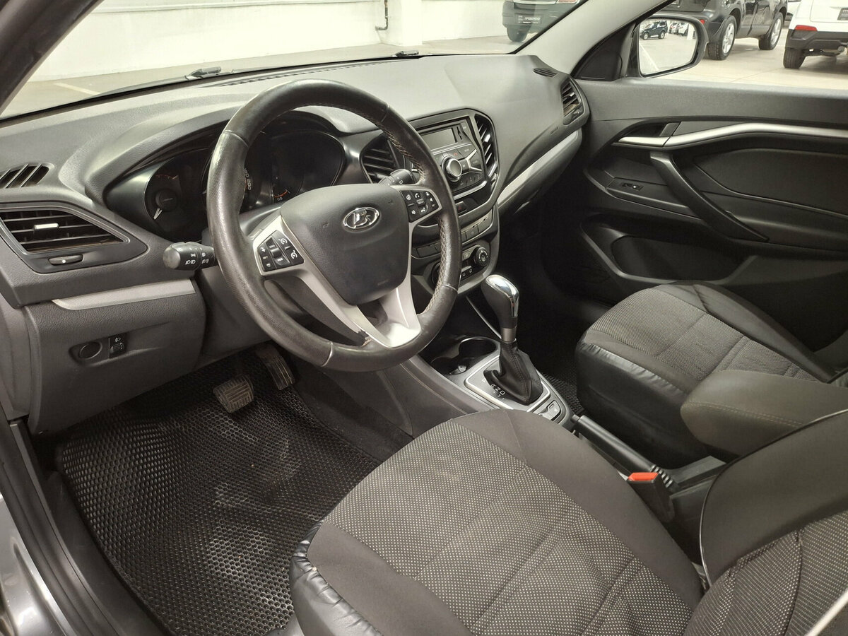 Б/У Лада (ВАЗ) Веста 2021 года. Фото: #14