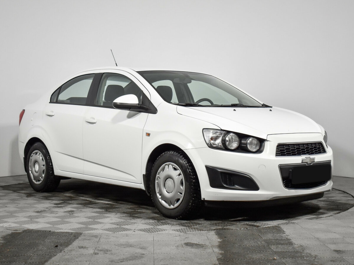 Chevrolet Aveo 2014 года с пробегом. Фото: #2