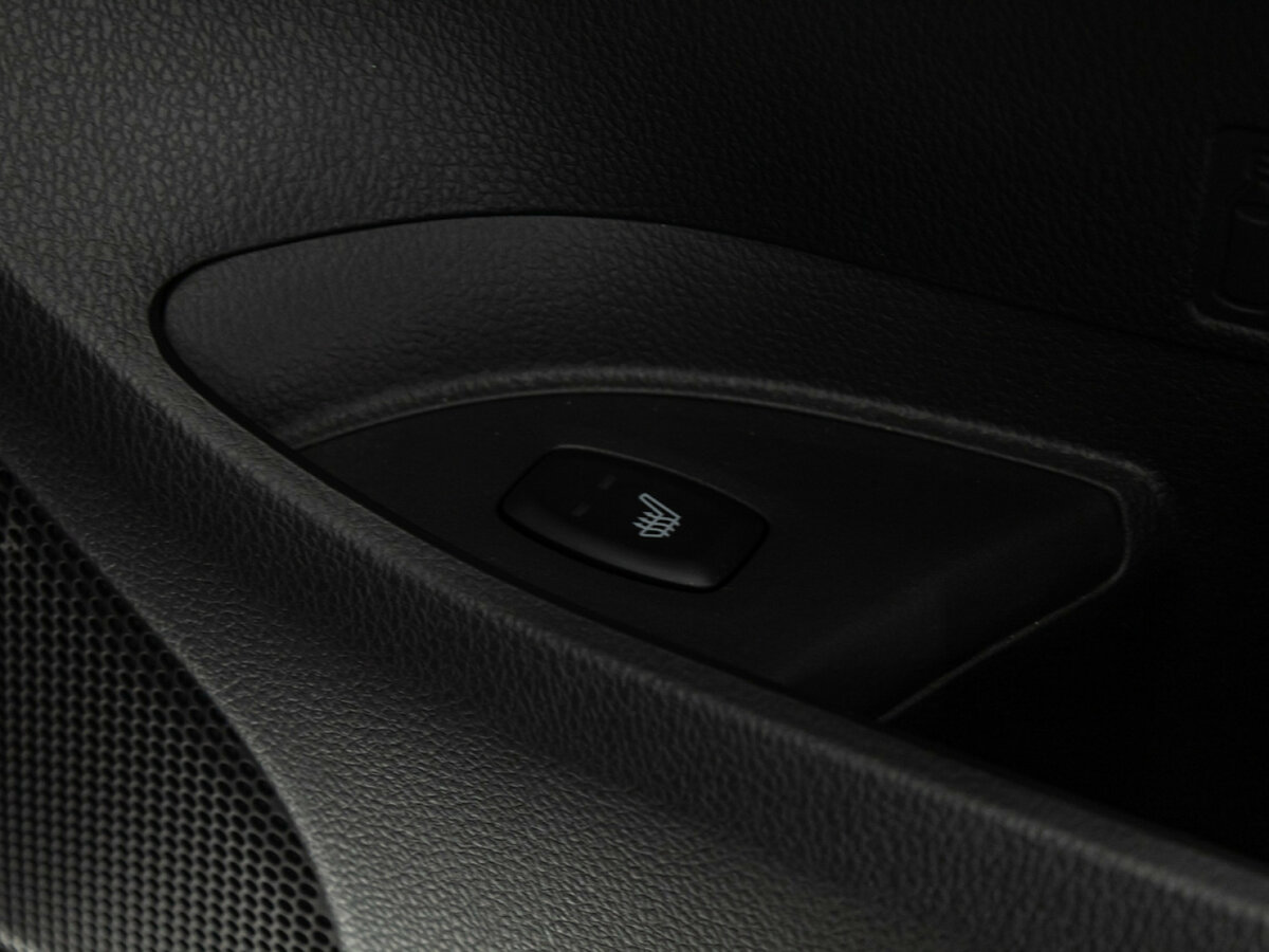 Mitsubishi Pajero Sport 2017 года с пробегом. Фото: #16